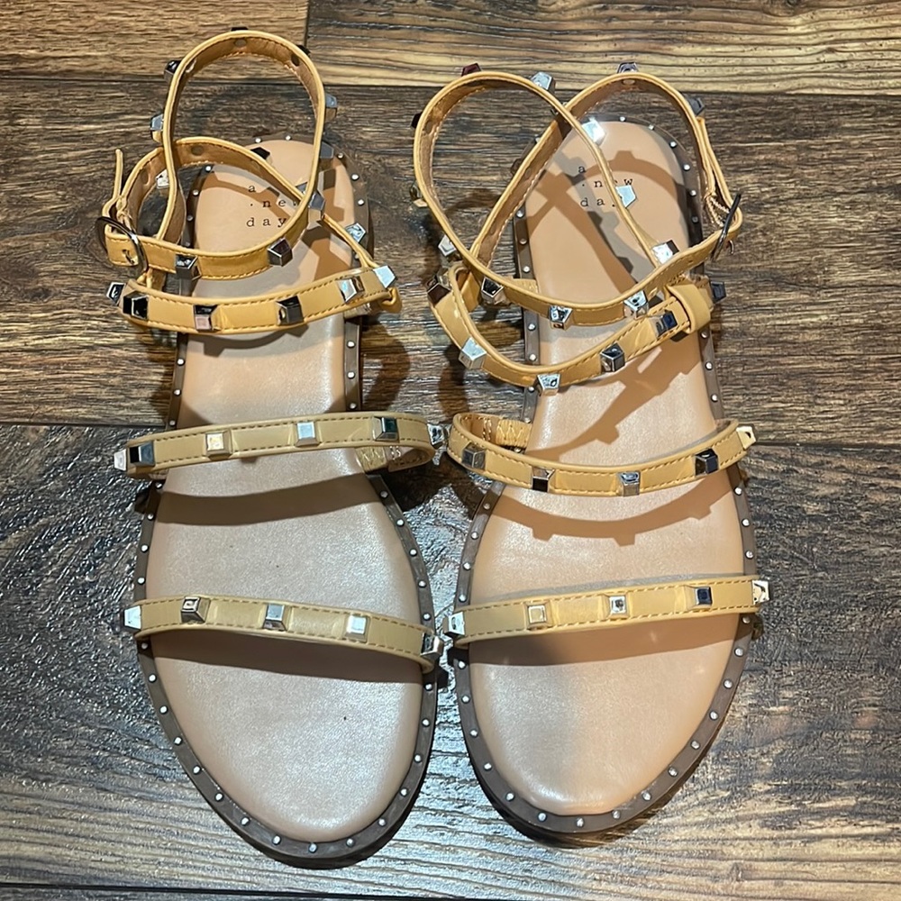 A New Day Sandals size 8W